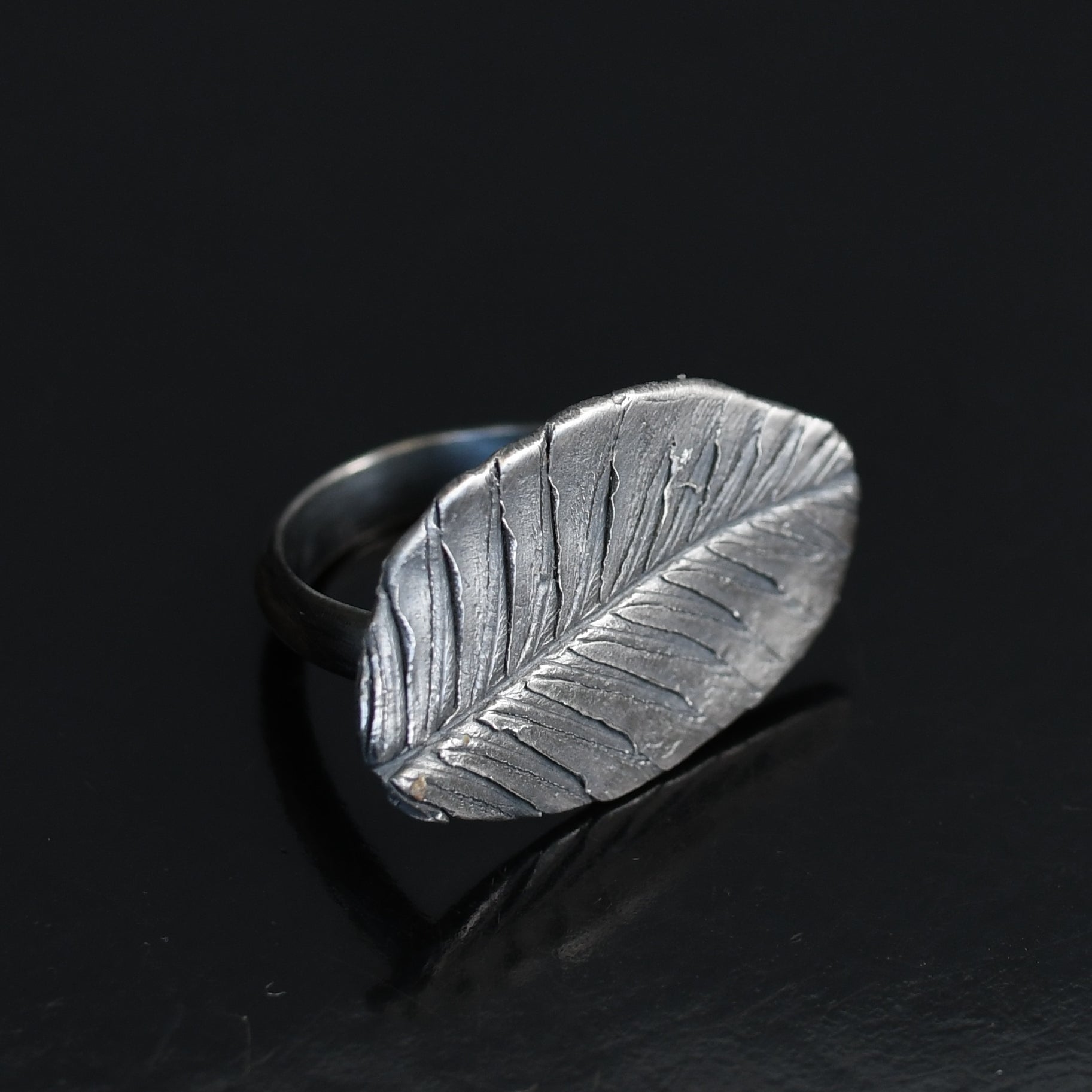 Dreaming of Leaves Silver Ring 7 1/2 (P)